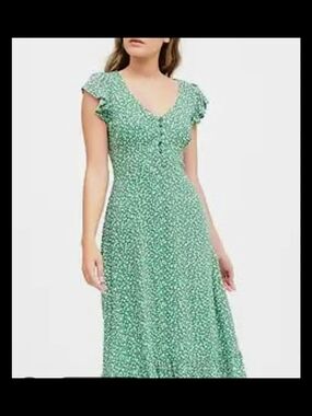 Banana Republic Green Floral Maxi Dress with V-Neck